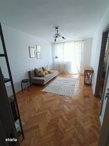 Ofer inchiriere apartam 2 camere, complet renovat ultracentral