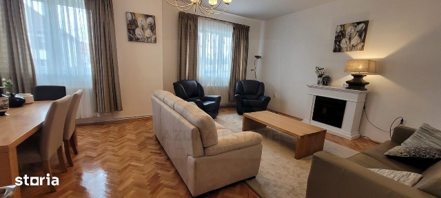 Casa duplex 4 camere 140 mp utili curte 150 mp zona Parcul Sub Arini
