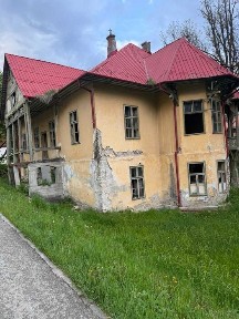 Se Vinde Vila în zona ultracentrală a Borsecului!