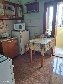 Apartament 3 camere PB în Rogerius cu termopan,gresie,faianță,parchet