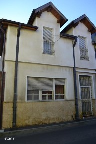 Casă spațioasă în centrul Brașovului