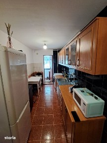 Apartament 3 camere, parter, mobilat, str. Oituz