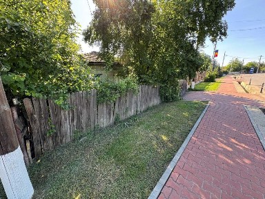 Teren generos 3.357 mp si casa veche la 25 min de Bucuresti si 5 minute de A3, Olari Prahova. Asfalt si utilitati.