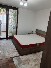 Vând apartament cu o camera