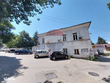 Casă / Vilă cu teren de inchiriat Km 0 langa Primarie