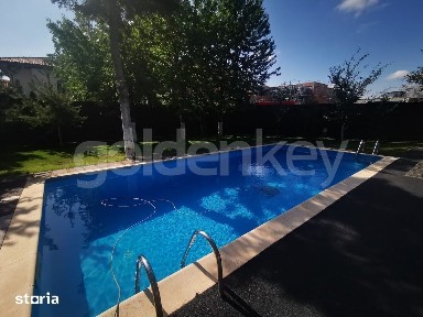 Vila inteligenta cu 5 dormitoare | 2 garaje | piscina
