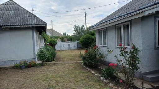 Casa tibucani de sus / neamt / 4000mp