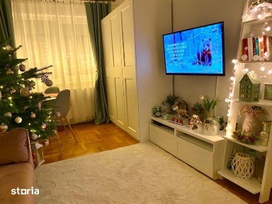 Vand apartament 2 camere zona centrala complet utilat si mobilat