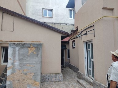 Eroii Revoluției casă 6 camere accept și străini 850 euro ușor discutabil