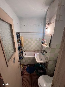 Apartament 3 camere de vânzare - Zona Pieței Centrale