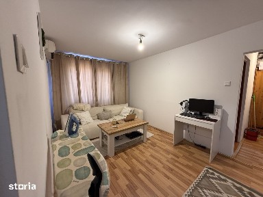 Apartament cu 4 camere, semidecomandat, etaj 4/5 - Sagului