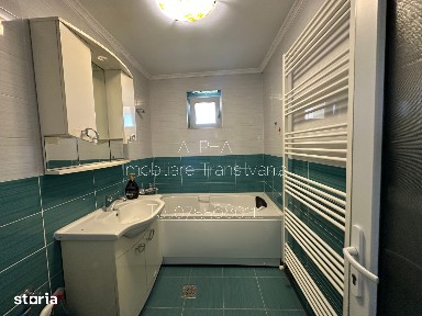 Apartament 3 camere,2 balcoane, finisat și mobilat