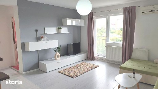 Apartament 3 camere zona Stefan cel Mare