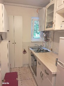 Apartament 2 camere la parter in Vasile Aaron