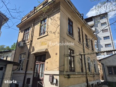 Apartament sic intr-un bloc vila interbelica