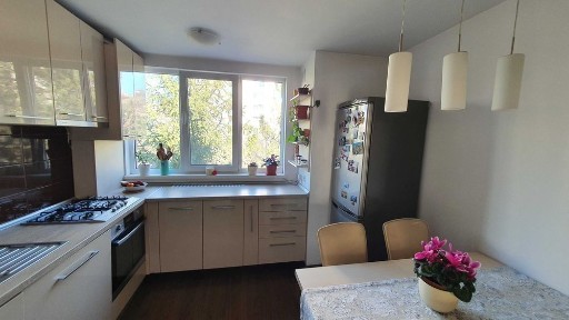 Inchiriez Apartament 3 camere + Garaj zona Tudor Dacia
