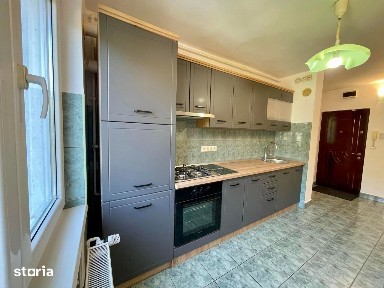 Inchiriez apartament cu 2 camere in Tudor Zona Palas