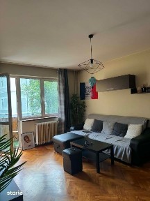 Apartament 2 camere, Str. Republicii, parcare privata