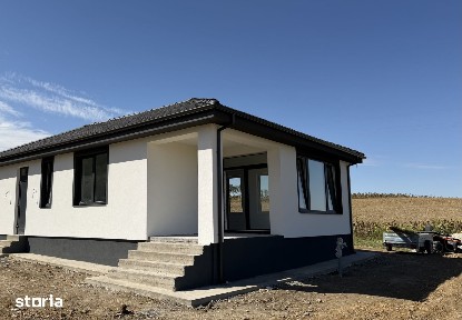Casă nouă 3 dormitoare Hidișelu de Sus | 502 mp teren | View superb