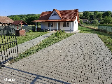 Casa noua la cheie in inima Ardealului, liniste, aer curat, siguranta.