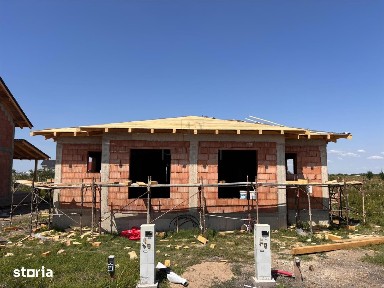 DUPLEX PE PARTER, MOSNITA NOUA, 4 CAMERE, 80MP UTILI, LA ASFALT.