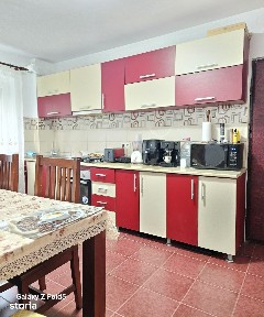 Apartament cu 2 camere zona Rogerius
