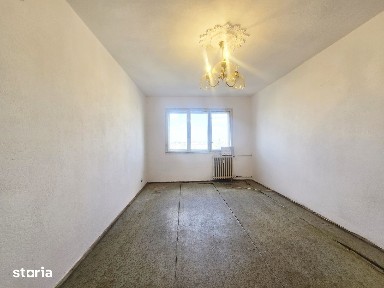 Apartament 3 camere decomandat, etaj intermediar - Vlaicu Lidl