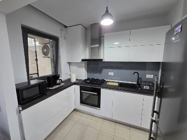Inchiriez apartament 2 camere. Citta Residence