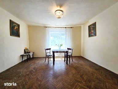 Casă cu 4 camere si teren 421 mp - Gradiste