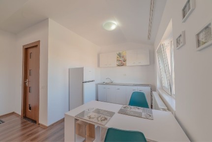 Pf dau in chirie un apartament cu o camera in Zorilor, Umf, Sigma,Observatorului