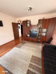 Apartament 2 camere zona TRACTORUL