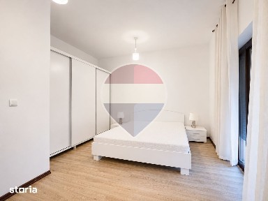 Vilă Duplex cu 6 camere, de închiriat, în Vișan