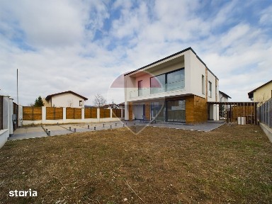 Casa/vila 4 camere vanzare in Bucuresti Ilfov, Corbeanca