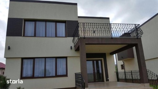 Se ofera spre inchiriere o vila de lux