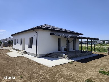 FARA COMISIOANE casa 4 camere 2 bai PARTER pod placa camera teh beci