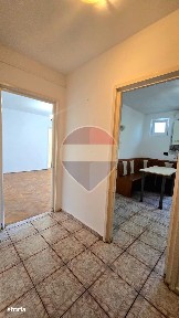 Apartament cu 3 camere Medias str.Turda 8
