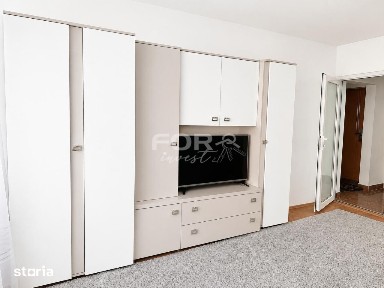 Apartament cu 1 camera de inchiriat, B-dul Dacia Oradea