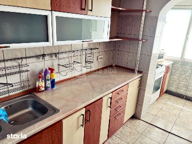 Podul de Fier, 2 camere mobilat & utilat, renovat, la 2 minute de Cent