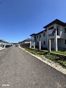Casă cu 4 camere Bartolomeu
