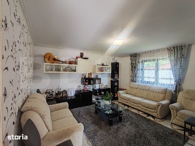 Casa spatioasa de vanzare, 140 mp utili, teren 11 ari, Hantesti