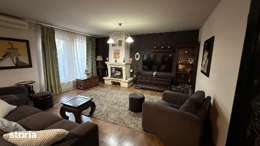 Casa individuala 6 camere cu teren 700 mp si garaj in Selimbar