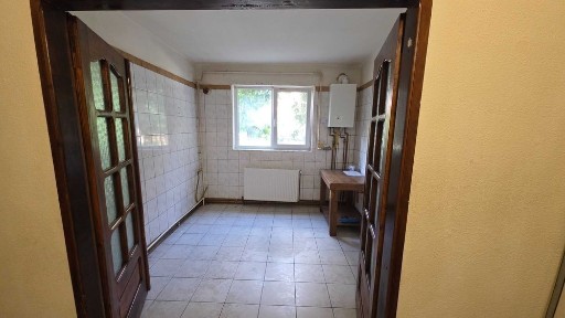 Apartament 2 Camere Micro 11, Parter, 50 Mp, 2 Intrari,Pretabil Cabinet/Birou