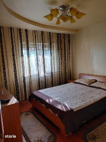 Apartament 3 camere decomandat, 73,30mp, zona Craiovita Noua