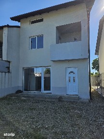 Oferta vanzare parte din duplex P+M Pitesti, 138000 EURO