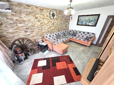 2 Camere 50mp Rovine an1985 etaj2 AC teava de gaze