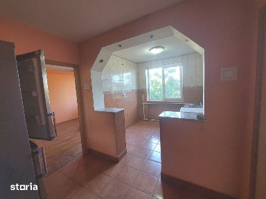 Apartament 3 camere de vanzare - Semidecomandat, Cl. Severinului
