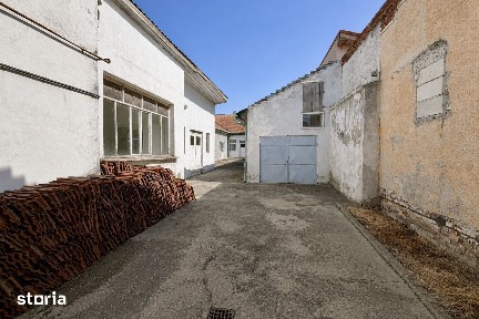 Casă din cărămidă, 6 camere, zona Pârneava, str. Eftimie Murgu