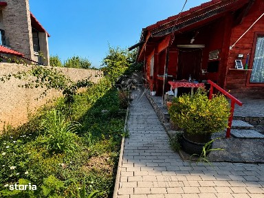 Casa din lemn masiv | 3 camere | Teren 5.000mp -Berceni Prahova