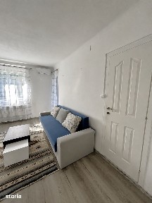 Închiriez apartament 2 camere în centru, aer condiționat, comision 0%
