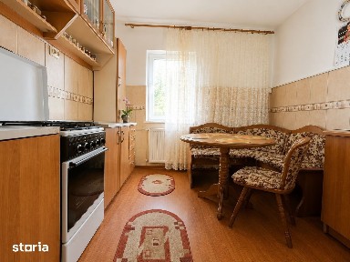 Apartament cu 4 camere de vânzare Coiciu